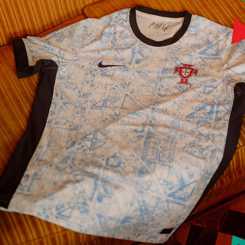 Camisa Portugal Away 2024 Nike Torcedor Masculina - Branca Manto do GOAT | Loja de Artigos Esportivos | Camisas de Futebol