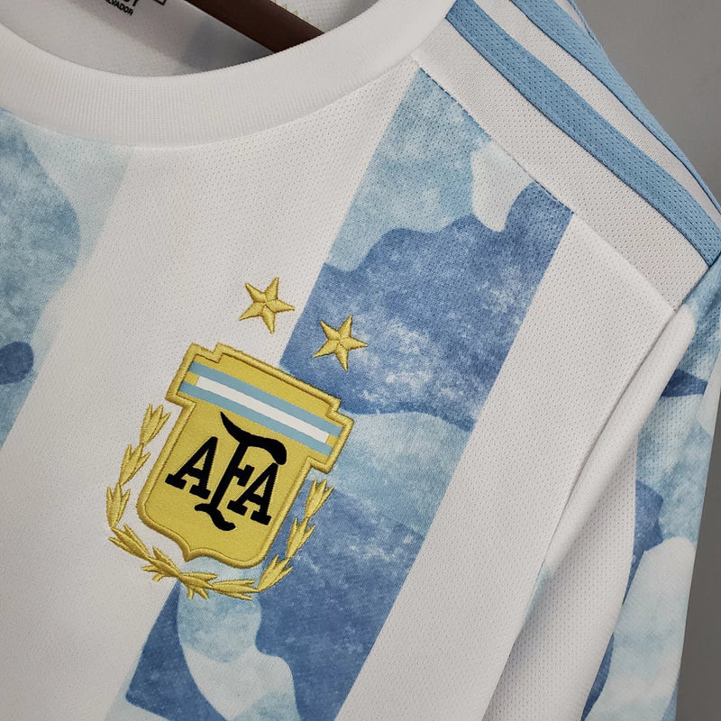 Camisa I Argentina Home 2021 Copa América Retrô Adidas - Azul e Branca

Comprar camisas da Argentina é na Manto do GOAT! Adquira a Camisa I Argentina Home 2021 Copa América Retrô Adidas - Azul e Branca! Ideal para torcedores da Argentina e fãs de Lionel Messi. Aproveite frete grátis e 5% de desconto no pagamento via PIX. Promoção pague 2 leve 3! Parcelamento: até 12x. Seja um GOAT! Acesse Agora!

Manto do GOAT | Loja de Artigos Esportivos | Camisas de Futebol