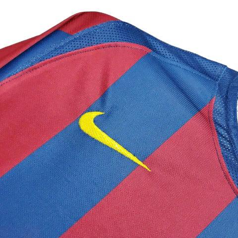 Camisa I Barcelona Home 2005/2006 Manga Longa Retrô Nike - Azul e Grená

Comprar camisas do Barcelona é na Manto do GOAT! Adquira a Camisa I Barcelona Home 2005/2006 Manga Longa Retrô Nike - Azul e Grená! Ideal para torcedores do Barcelona e fãs de Lionel Messi. Aproveite frete grátis e 5% de desconto no pagamento via PIX. Promoção pague 2 leve 3! Parcelamento: até 12x. Seja um GOAT! Acesse Agora!

Manto do GOAT | Loja de Artigos Esportivos | Camisas de Futebol