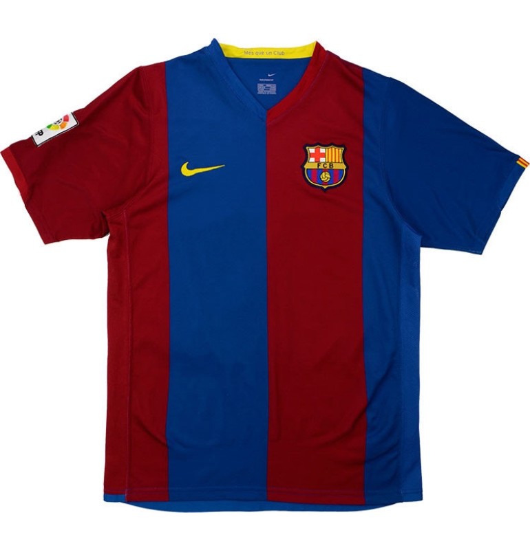 Camisa I Barcelona Home 2006/2007 Retrô Nike - Azul e Grená

Comprar camisas do Barcelona é na Manto do GOAT! Adquira a Camisa I Barcelona Home 2006/2007 Retrô Nike - Azul e Grená! Ideal para torcedores do Barcelona e fãs de Lionel Messi. Aproveite frete grátis e 5% de desconto no pagamento via PIX. Promoção pague 2 leve 3! Parcelamento: até 12x. Seja um GOAT! Acesse Agora!

Manto do GOAT | Loja de Artigos Esportivos | Camisas de Futebol