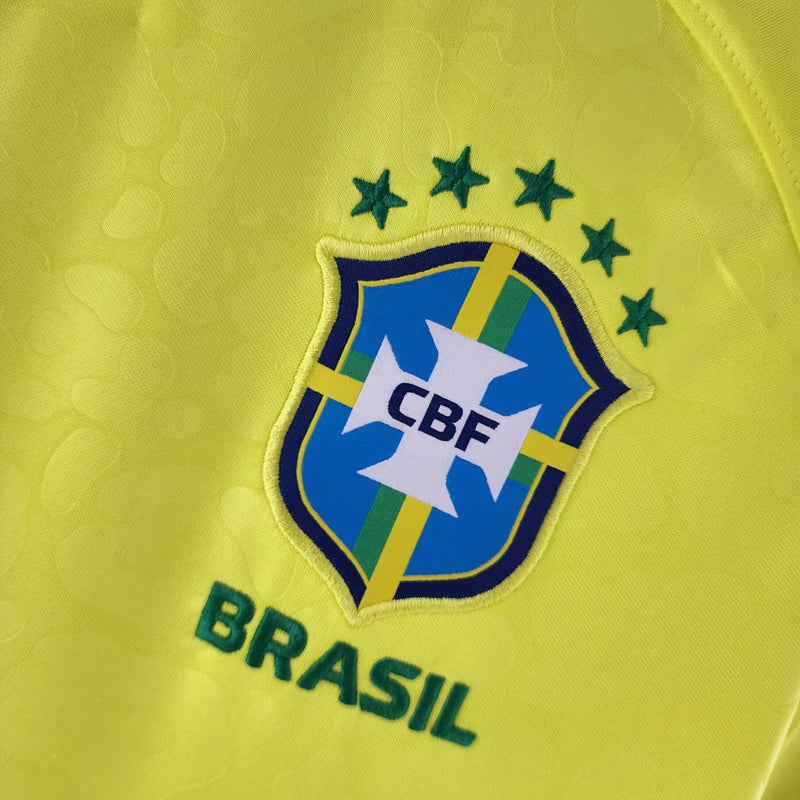 Camisa I Brasil Home 2022  Copa do Mundo Retrô Nike - Amarela

Comprar camisas do Brasil é na Manto do GOAT! Adquira a Camisa I Brasil Home 2022  Copa do Mundo Retrô Nike - Amarela! Ideal para torcedores do Brasil e fãs de Neymar Jr. Aproveite frete grátis e 5% de desconto no pagamento via PIX. Promoção pague 2 leve 3! Parcelamento: até 12x. Seja um GOAT! Acesse Agora!

Manto do GOAT | Loja de Artigos Esportivos | Camisas de Futebol