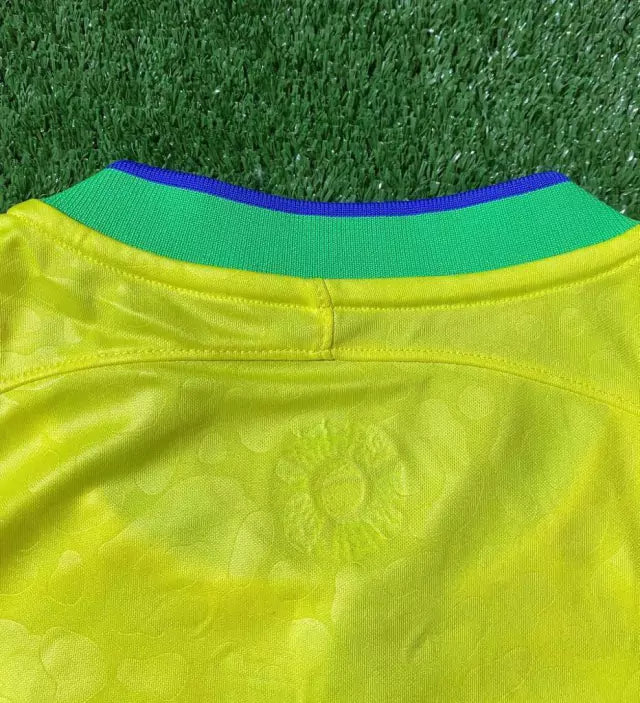 Camisa I Brasil Home 2022  Copa do Mundo Retrô Nike - Amarela

Comprar camisas do Brasil é na Manto do GOAT! Adquira a Camisa I Brasil Home 2022  Copa do Mundo Retrô Nike - Amarela! Ideal para torcedores do Brasil e fãs de Neymar Jr. Aproveite frete grátis e 5% de desconto no pagamento via PIX. Promoção pague 2 leve 3! Parcelamento: até 12x. Seja um GOAT! Acesse Agora!

Manto do GOAT | Loja de Artigos Esportivos | Camisas de Futebol