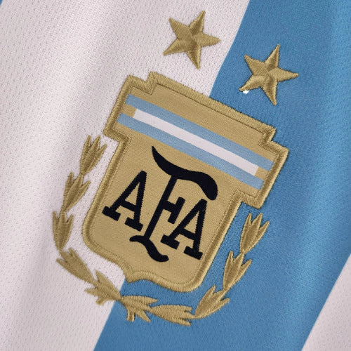 Camisa I Argentina Home 2022 Copa do Mundo Retrô Adidas - Azul e Branca

Comprar camisas da Argentina é na Manto do GOAT! Adquira a Camisa I Argentina Home 2022 Copa do Mundo Retrô Adidas - Azul e Branca! Ideal para torcedores da Argentina e fãs de Lionel Messi. Aproveite frete grátis e 5% de desconto no pagamento via PIX. Promoção pague 2 leve 3! Parcelamento: até 12x. Seja um GOAT! Acesse Agora!

Manto do GOAT | Loja de Artigos Esportivos | Camisas de Futebol