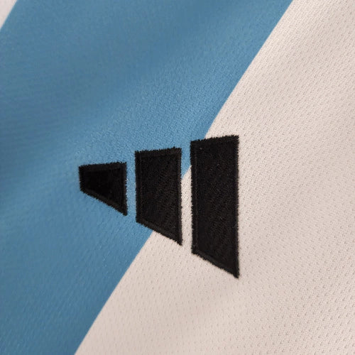 Camisa I Argentina Home 2022 Copa do Mundo Retrô Adidas - Azul e Branca

Comprar camisas da Argentina é na Manto do GOAT! Adquira a Camisa I Argentina Home 2022 Copa do Mundo Retrô Adidas - Azul e Branca! Ideal para torcedores da Argentina e fãs de Lionel Messi. Aproveite frete grátis e 5% de desconto no pagamento via PIX. Promoção pague 2 leve 3! Parcelamento: até 12x. Seja um GOAT! Acesse Agora!

Manto do GOAT | Loja de Artigos Esportivos | Camisas de Futebol