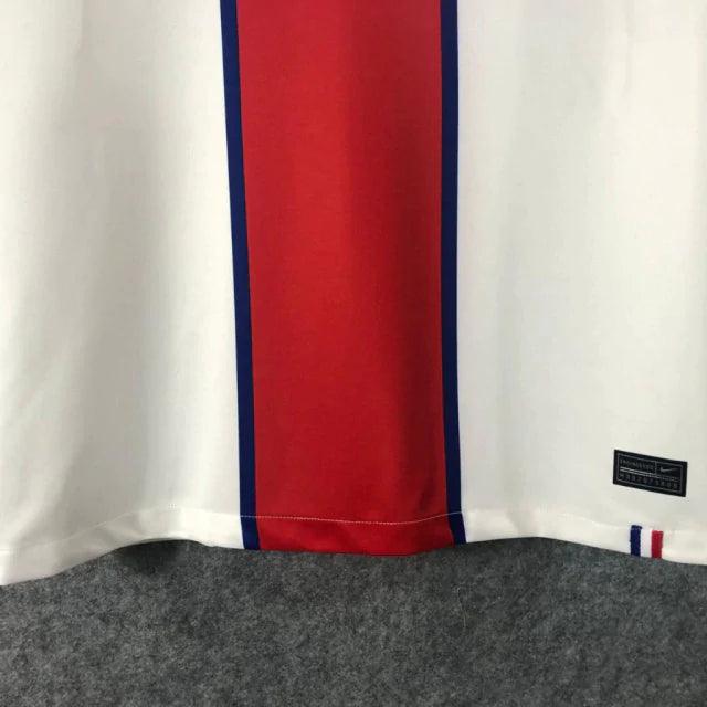 Camisa Retrô Paris Saint Germain Away 20/21 Torcedor Nike Masculina - Branco - Manto do GOAT | Loja de Artigos Esportivos | Camisas de Futebol